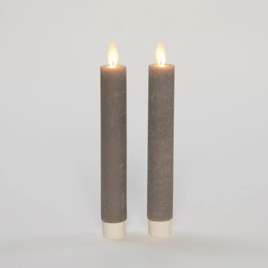 Anna's Collection LED dinerkaarsen - 2x st - taupe grijs - 18 cm