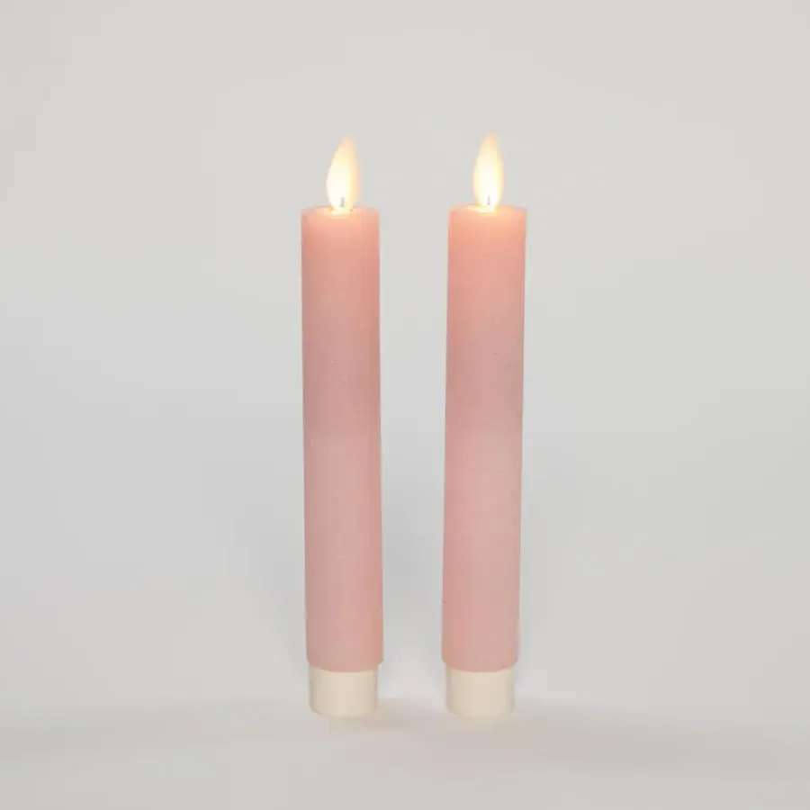 Anna's Collection LED dinerkaarsen - 2x st - lichtroze - 18 cm