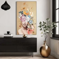 Schilderijen-Reinders Art Frame Vrouw met bloemen - 118 x 70cm - Goudkleurig