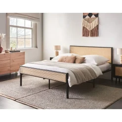 Twijfelaars-Beliani AVANTON - Tweepersoonsbed - Zwart - 140 x 200 cm - PE rotan
