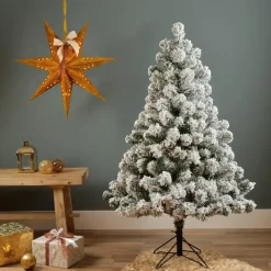 Bellatio Decorations Imperial Pine kerstboom - besneeuwd - H150 cm - D97 cm