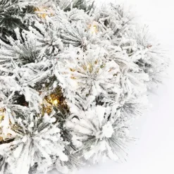 Kerstverlichting-Black Box Trees Dinsmore Kerstkrans - LED - Ø60 cm - Frosted Green