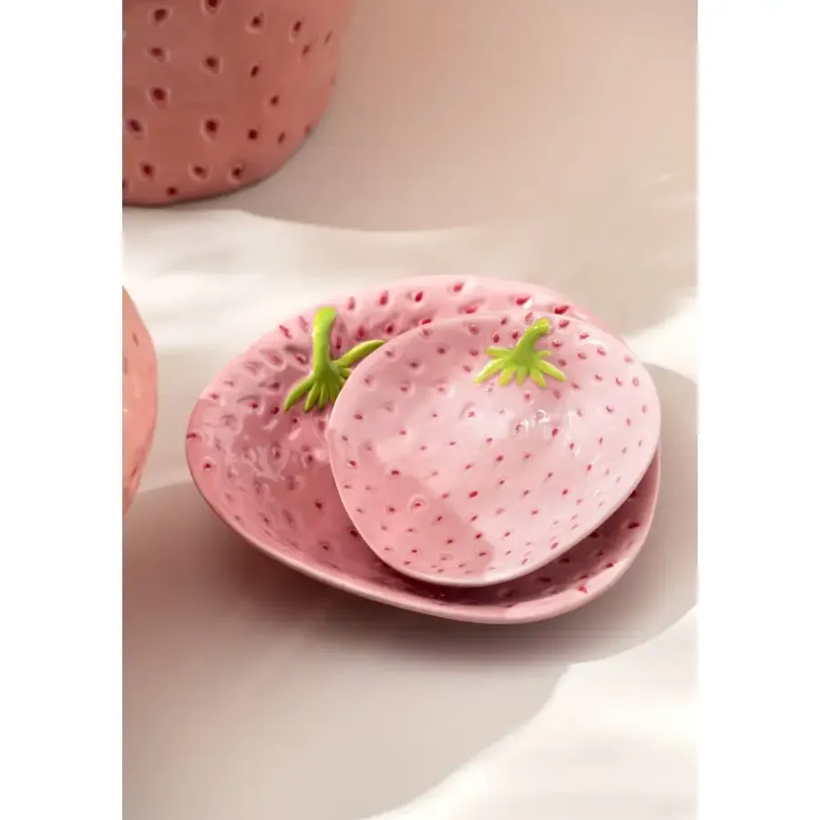 Borden-Leen Bakker Bordje Aardbei - roze - aardewerk - 5,5x13,5x14 cm
