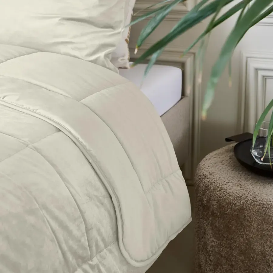 Dekbedden-Sleeptime Dekbed zonder Overtrek Velvet 200x200 – Superzacht & Wasbaar – Crème