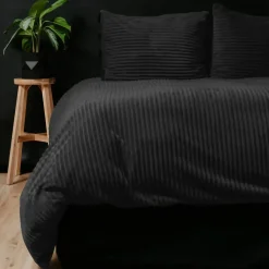 Sleeptime Dekbedovertrek Teddy Rib 200x220 – Fluweelzacht & Knus Design - Zwart