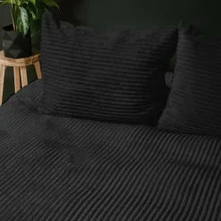 Sleeptime Dekbedovertrek Teddy Rib 200x220 – Fluweelzacht & Knus Design - Zwart