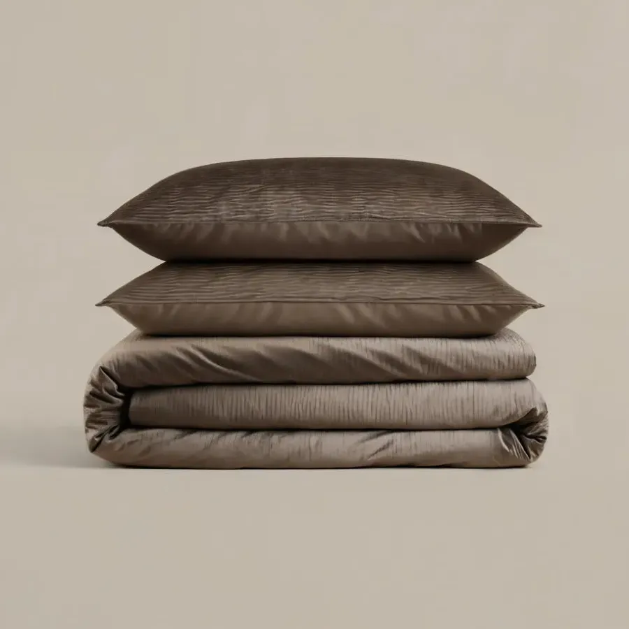 Sleeptime Dekbedovertrek Velvet Cartier 240x220 – Fluweelzacht Uni Design – Taupe