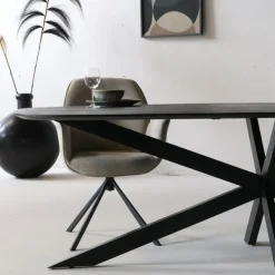 Ovale Eettafels-Giga Meubel Eettafel Deens Ovaal - Zwart - Mangohout - 240 cm - Tafel Jordan