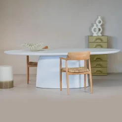 Giga Meubel Eettafel Ovaal 240cm - Wit Betonlook - Myrna