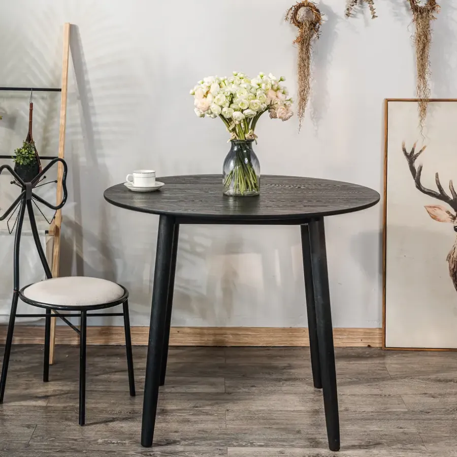 Houten Eettafels|Ronde Eettafels-Nordlys Eettafel voor 4 personen van massief grenen D90