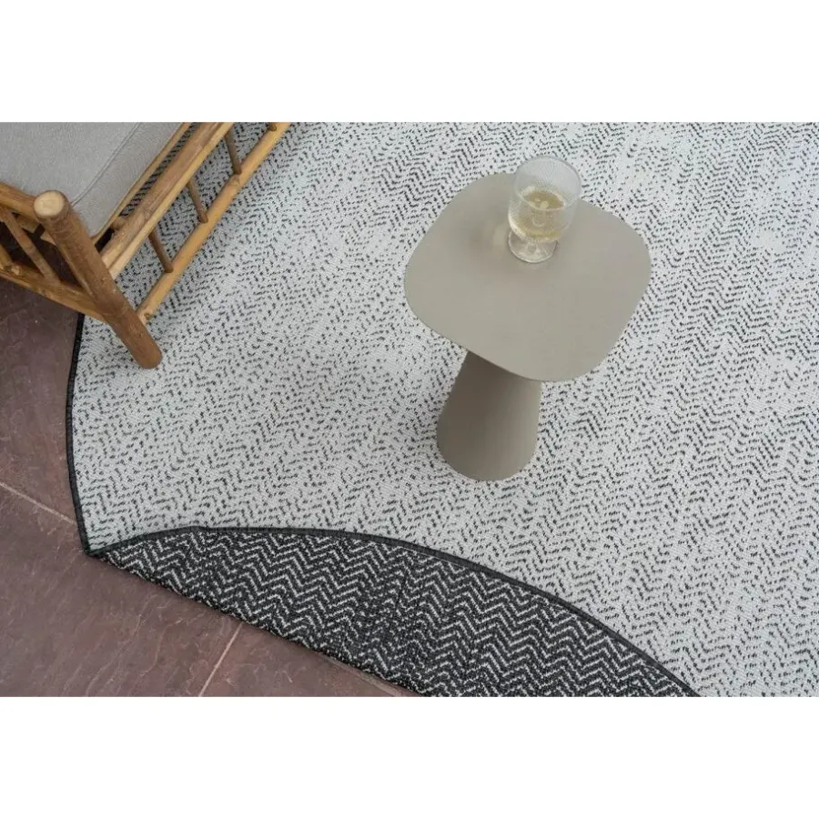 Eva Interior ovaal buitenkleed Dahl zwart - 230 x 160 cm