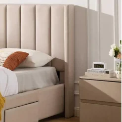 Emob Exclusive Gestoffeerd tweepersoonsbed Wallis - 140 x 200 cm - Met opberglades - Beige