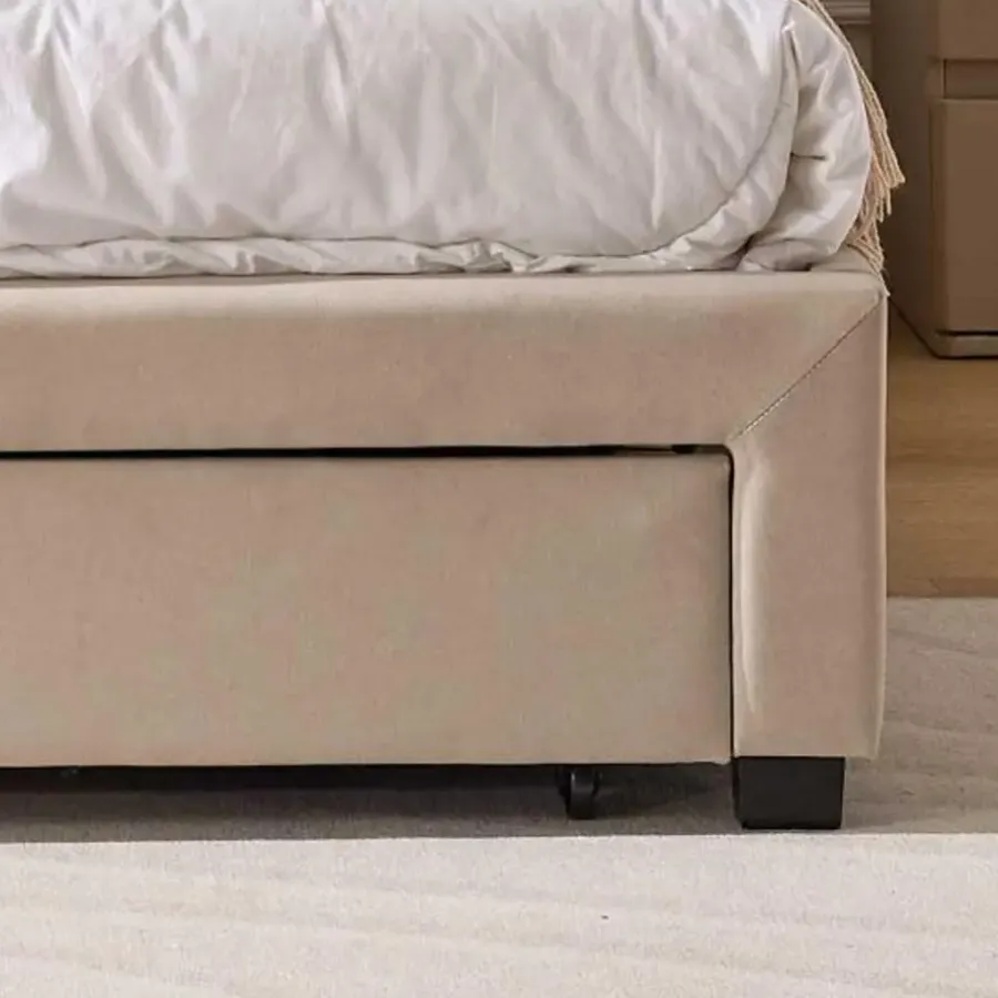 Emob Exclusive Gestoffeerd tweepersoonsbed Wallis - 140 x 200 cm - Met opberglades - Beige