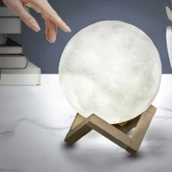Bureaulampen|Bureaulampen-The Home Deco Factory Home Deco Factory Maanlamp - met houder - 3D - touch - oplaadbaar