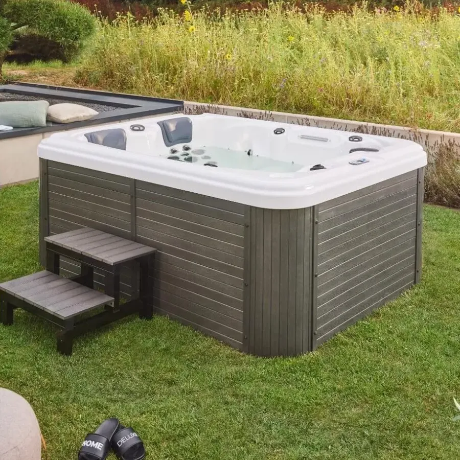 Merkloos HOME DELUXE Buiten whirlpool BEACH Met treden en thermische afdekking