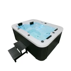 Merkloos HOME DELUXE WHITE MARBLE buitenwhirlpool met opstap en thermische afdekking