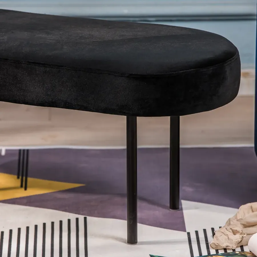 Bankjes-Nordlys Metalen bank met zwarte fluwelen bekleding