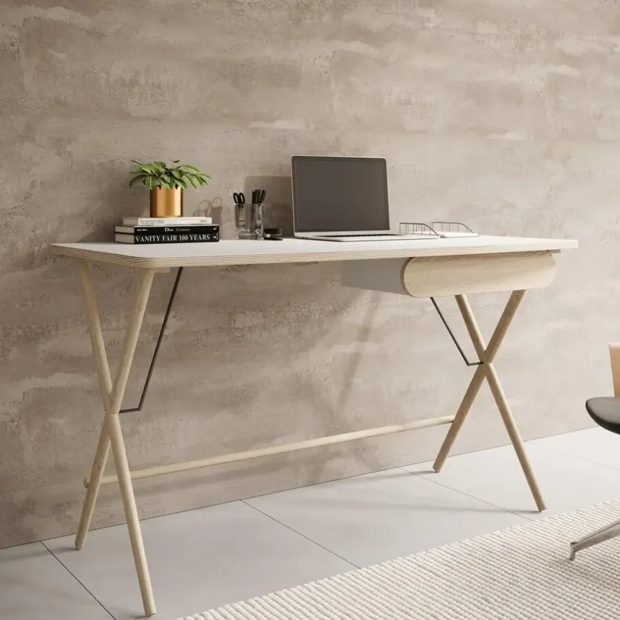 Bureaus-Meubella - Bureau Moron - Licht eiken - 135 cm