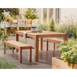 Beliani MONSANO - Tuintafel - Lichthout - 105 x 190 cm - Eucalyptushout