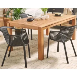 Beliani MONSANO - Tuintafel - Lichthout - 105 x 190 cm - Eucalyptushout