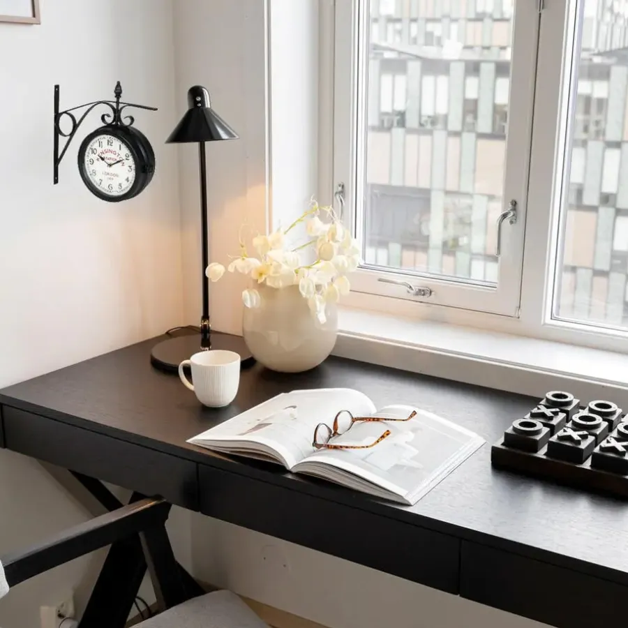 Klokken-Merkloos Ostaria Wandklok/muur klok - 21cm - Station klok - metaal - zwart