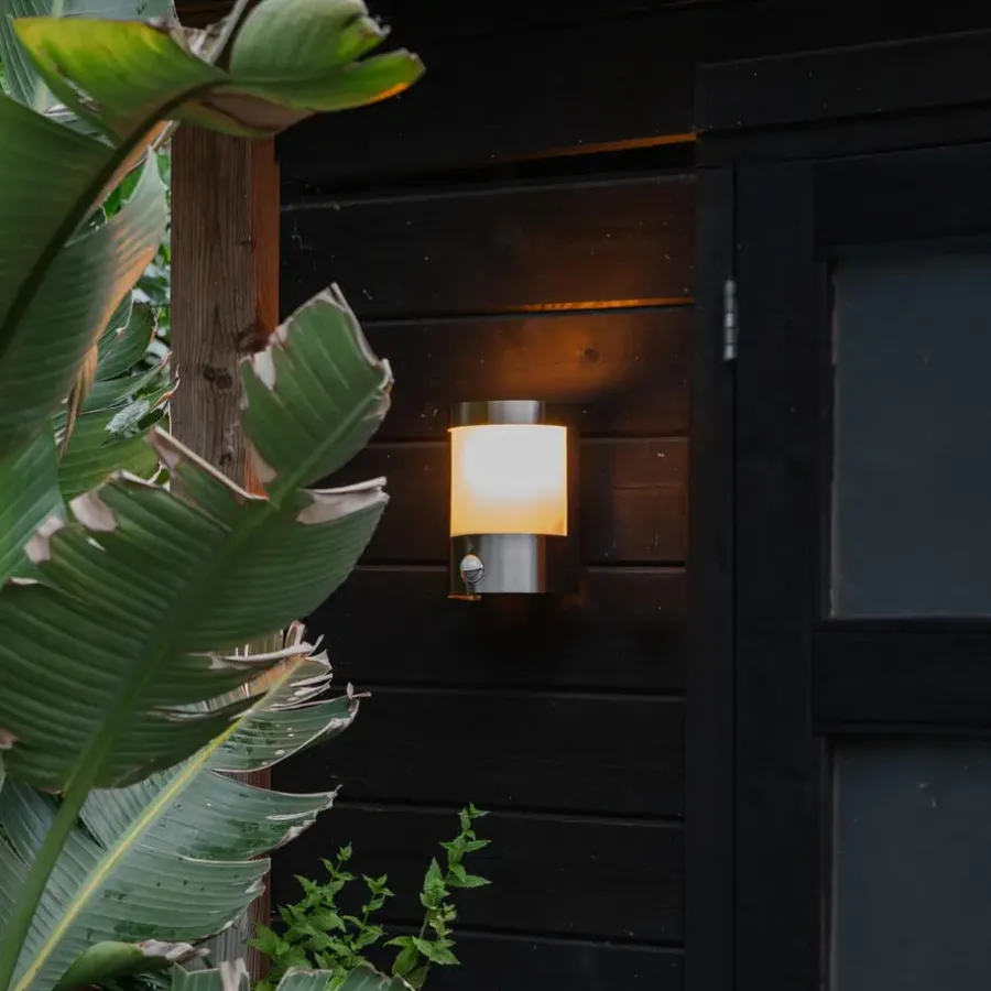 Wandlampen-QAZQA buitenlampen met sensor mira zilverkleurig e27