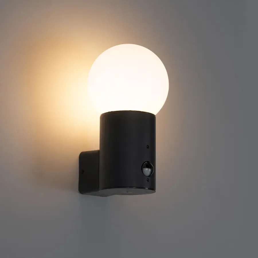 Buitenverlichting|Wandlampen-QAZQA wandlampen buiten huma zwart e27