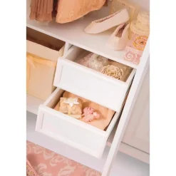 Kinderkledingkasten-Leen Bakker Romantic 3 deurs kledingkast meisjes kamer