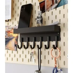 Merkloos Ruhhy Kapstok - zwart - 8 x 24 cm - ijzer - 6 haken - met plank