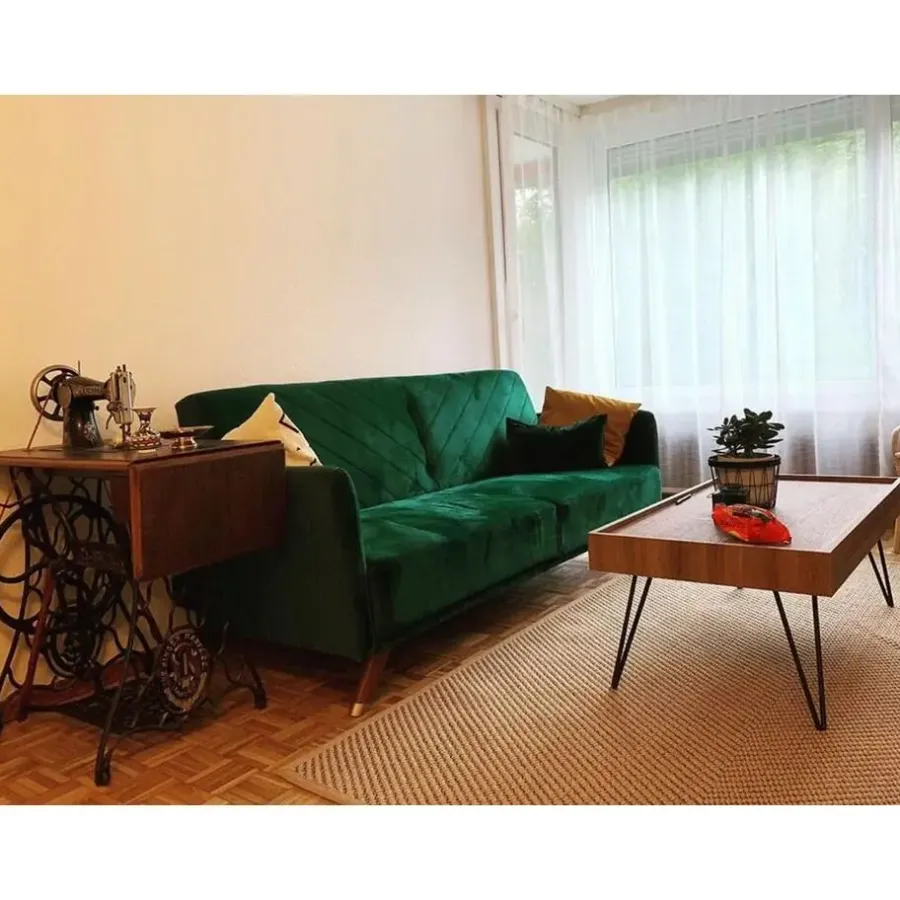 Slaapbanken|Slaapbanken-Beliani SENJA - Slaapbank 3-zits - Donkere houtkleur - Polyester