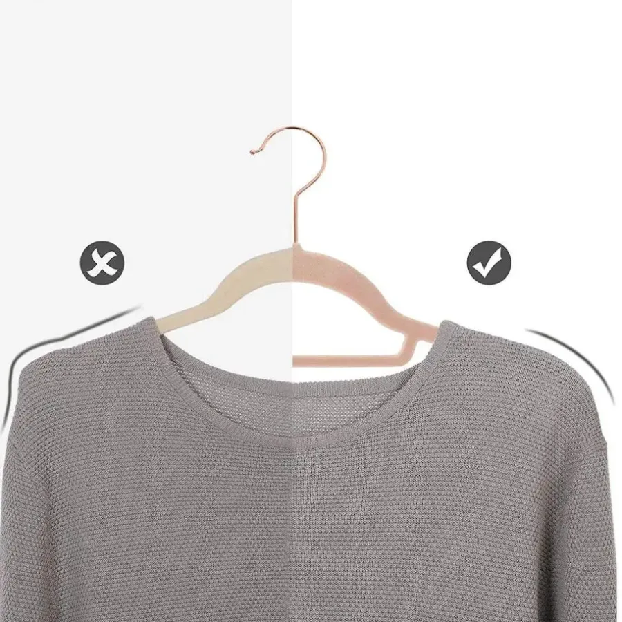 Merkloos Set van 50 fluwelen Kledinghangers met Anti-Slip, Roze Hangers met Gouden Haak
