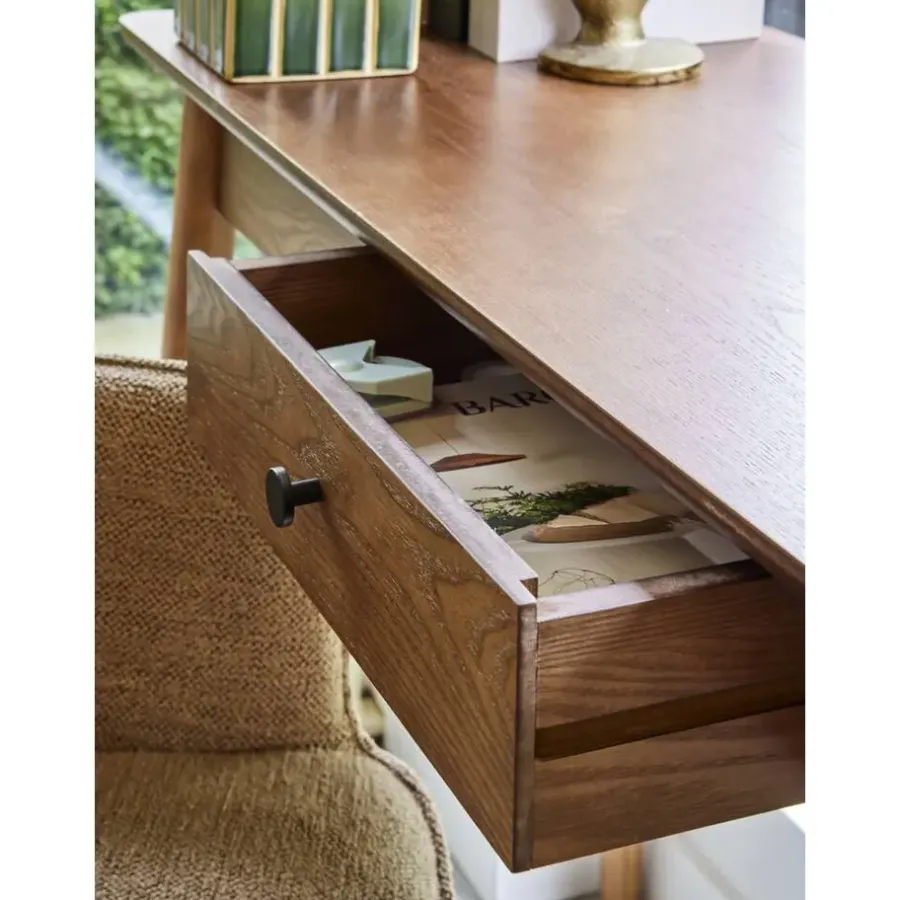 Bureaus-Leen Bakker Sidetable Siena - walnoot -79x130x45 cm