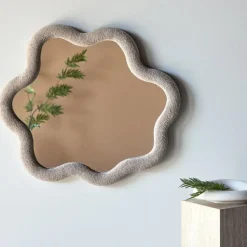 Spiegels-Fjôrd Spiegel Beige Bouclé - 70x70x3,5cm - Kungsbacka