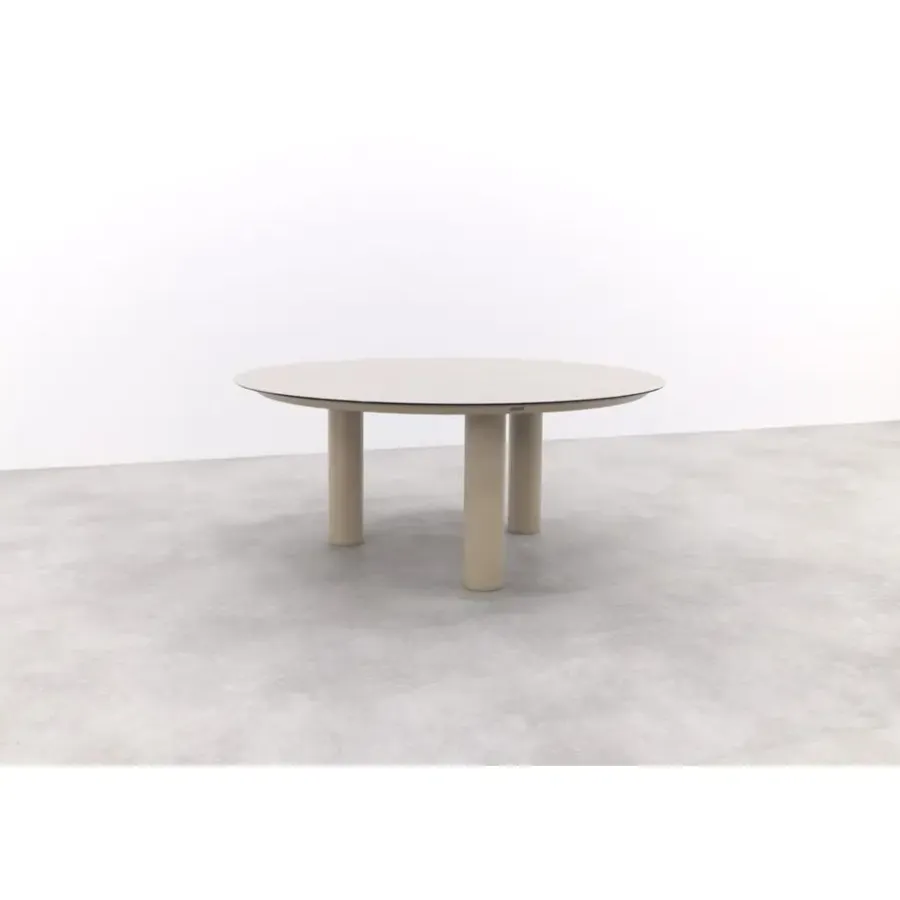 Tuintafels-4-Seasons Outdoor Taste Donato low dining tuintafel Ø160 cm. - Latte