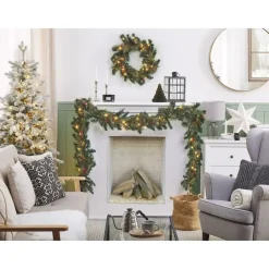 Kerstdecoratie-Beliani TENALA - Krans - Groen - Synthetisch materiaal