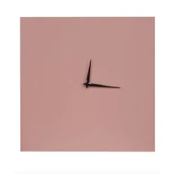 Beliani TOMAR - Wandklok - Roze - Ijzer