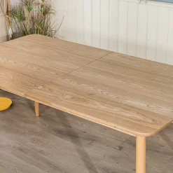 Houten Eettafels-Nordlys Uitschuifbare rechthoekige eettafel voor 6-8 personen van bruin