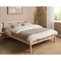 Beliani VANNES - Bed - Lichthout - 140 x 200 cm - Dennenhout