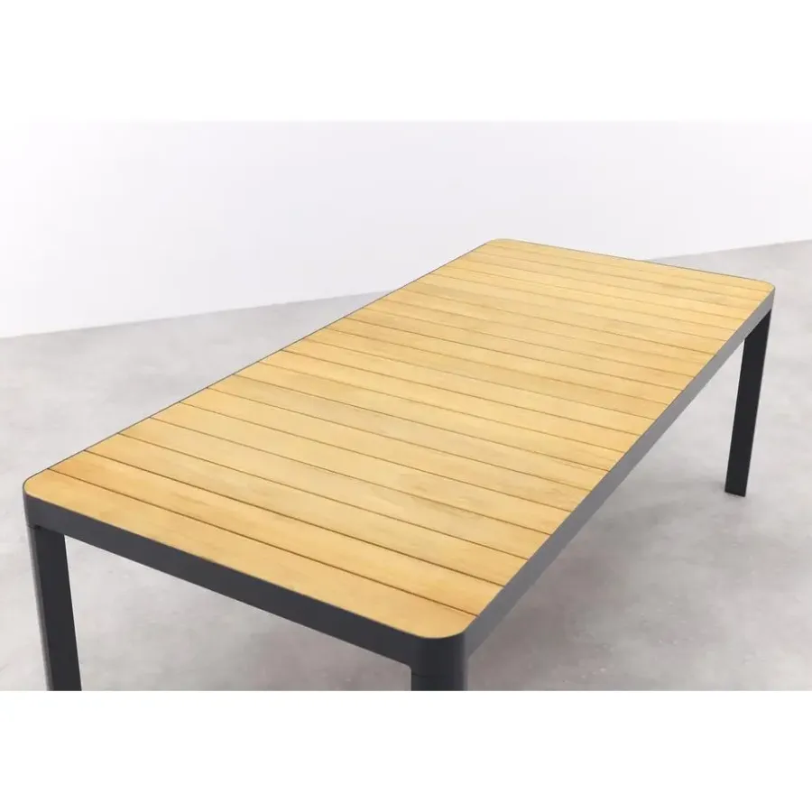 Van der Garde Tuinmeubelen - Premium Vdgarde Premium - General tuintafel 220x100cm.