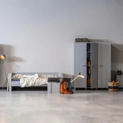 Kledingkasten|Kledingkasten-WOOOD Dennis Kast Met Laden - Grenen - Betongrijs - 202x111x55