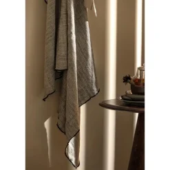 WOOOD Unique Plaid - Viscose/Linnen - Zwart/Off White - 53x49x48